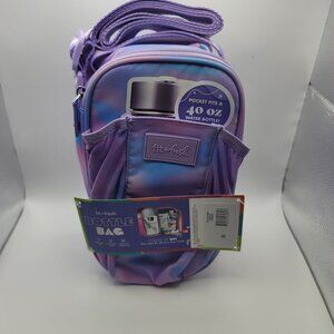 Fit & Fresh lunch Snack Bag fits 40 oz Bottle.